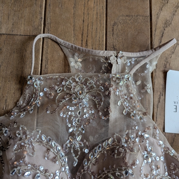 Morilee Madeline Gardner Beige And Silver Sequin Halter Mini Dress Size 4 - Picture 5 of 7